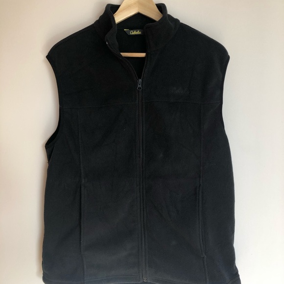 Cabela’s vest - Picture 2 of 7